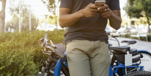 engage-customers-using-sms-holiday-period engage-customers-using-sms-holiday-period